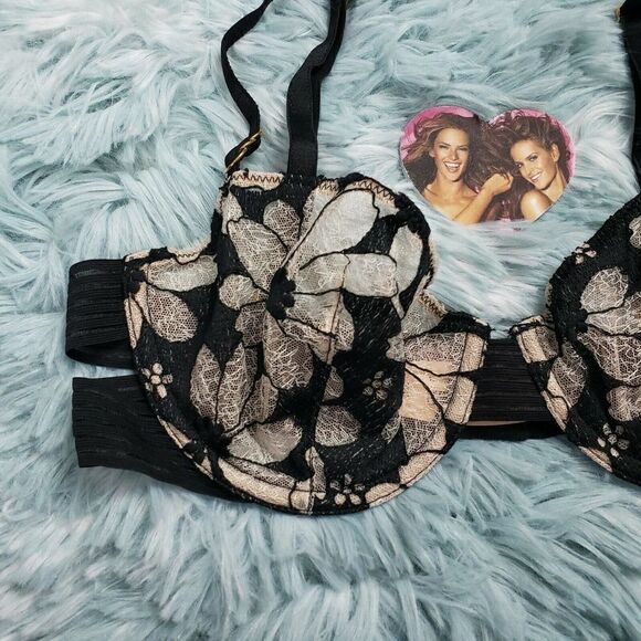 Victoria's Secret Floral Embroidered Unlined Balconet Black Bra 32 C - Picture 3 of 5